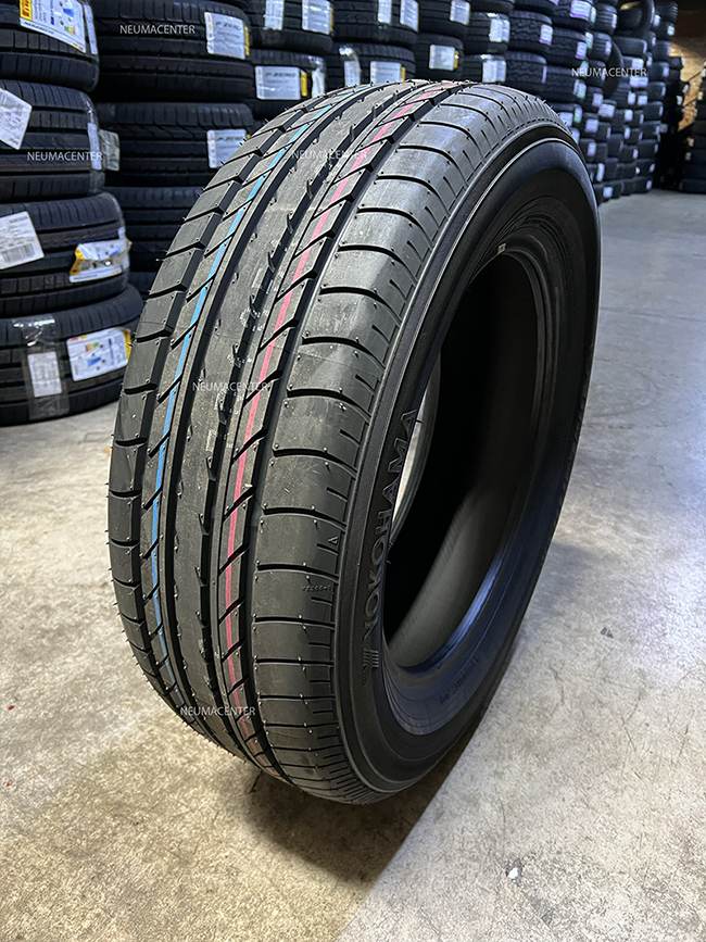Yokohama 225/60 R17 99H BlueEarth E70G - Neumacenter Web